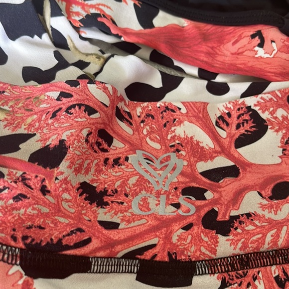 CLS | NC Elite Shape Wild Marine Leopard Amanda Top and Mesh Shorts Set Sz Small - Picture 15 of 15